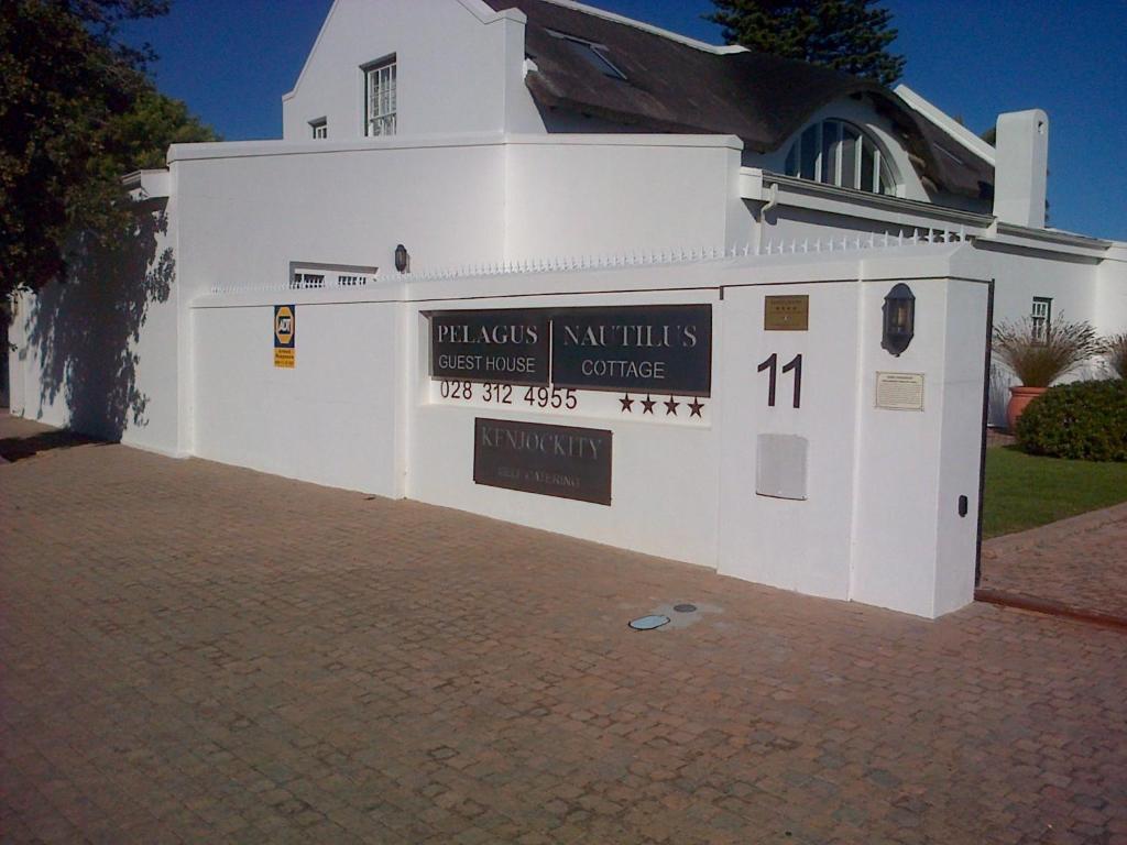 Nautilus Guest House Hermanus Eksteriør billede