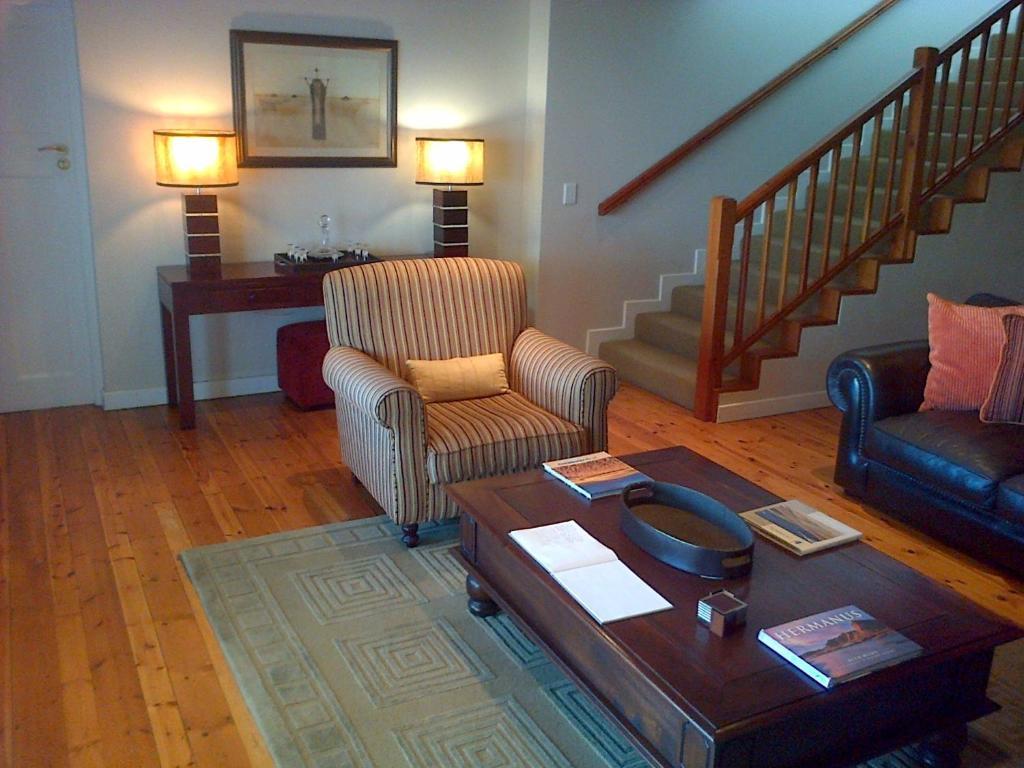 Nautilus Guest House Hermanus Eksteriør billede